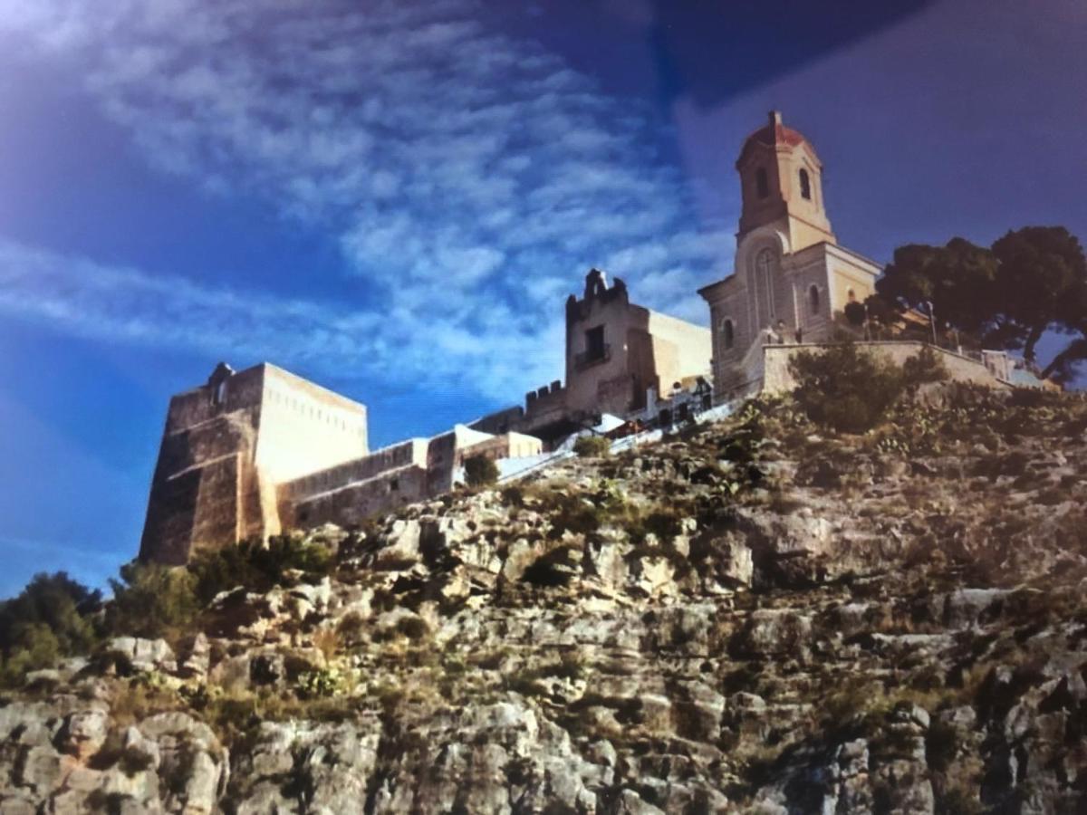 Apto Poseidon Con Parking En Edificio Subterraneo Cullera Exterior photo
